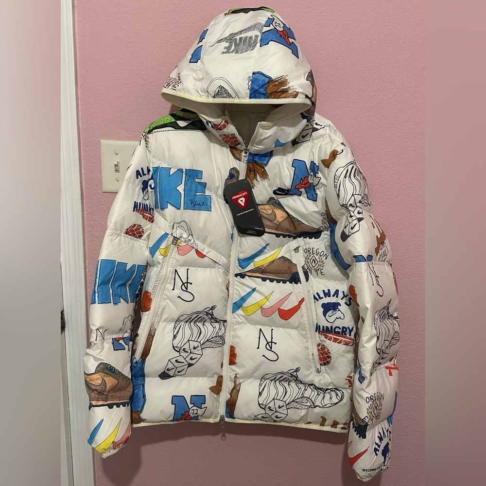 Ike Bold School puffer jacket men’s large white sneakers winter streetwear
